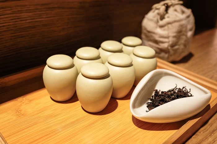 杭州茶艺师培训班_茶叶“过期”还能喝吗？